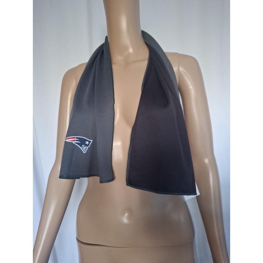 NFL Frosted England Patriots‎ Primary Cooling Towel 11x38  Inches